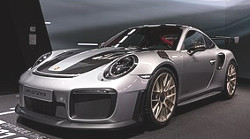 (Porsche 911)